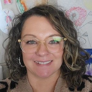 Meet your Posher, Posh